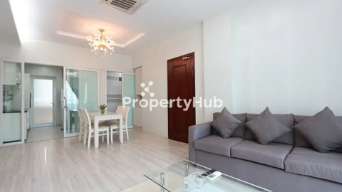 Spacious 2 Bedroom Serviced Apartment for Rent in BKK1