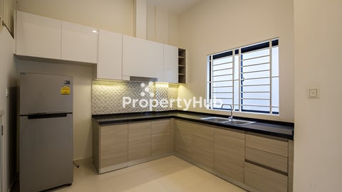 Shop house Borey Peng Horut Beong Snor