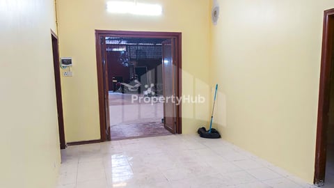 Warehouse for Rent in the city, Boeung Keng Kang Area