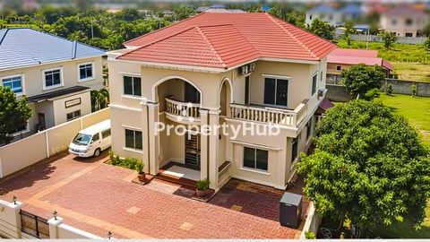 វីឡាសម្រាប់ជួល នៅពោធិ៏ចិនតុង ជិតប្រលានចាស់ និងផ្សារ Century Plaza