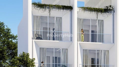 Beautiful Link House Near AEON 03