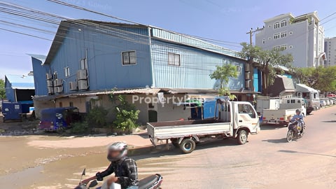 ដី ឃ្លាំង សម្រាប់លក់