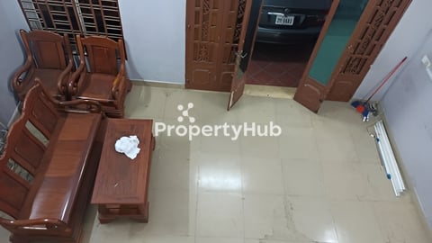 មានផ្ទះសម្រាប់ជួលបន្ទប់ធំ មានបន្ទប់គេង2 បន្ទប់ទឹក2