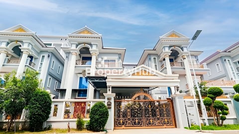 🏡វីឡាទោល សម្រាប់លក់!!