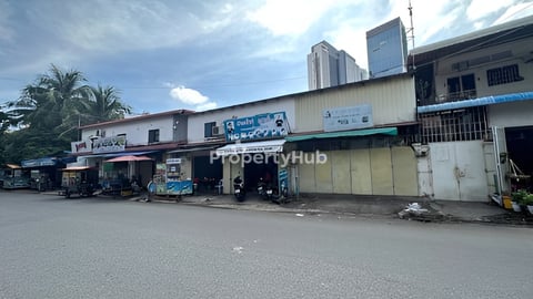 ដីលក់បទាន់នៅទួលគោក