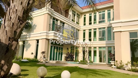 🏠វីឡាឃីងសម្រាប់លក់ នៅជិតផ្សារទំនើបអុីអន ខណ្ឌសែនសុខ