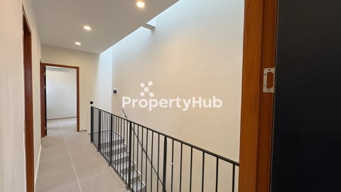 ផ្ទះជួលតម្លៃ 300 ដុល្លា