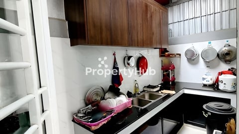 ផ្ទះលក់បន្ទាន់