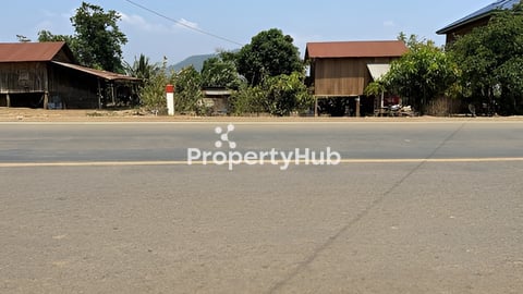 ដីលក់ប្រញាប់នៅសំឡូត