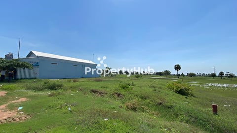 ដីលក់ ផ្លូវធំ ជិតផ្សារព្រៃផ្តៅថ្មី 22x40