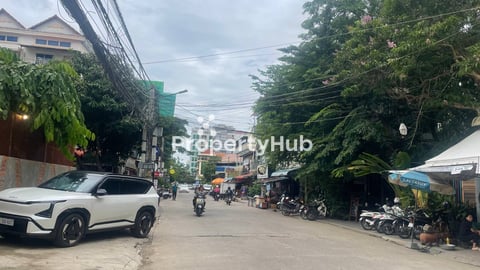 Prime Commercial Land for Sale on Street 123 and 440