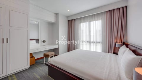 2 bedroom. It's 128 square meters. The price is  $1500 -1600$ AT Boeung Keng Kan