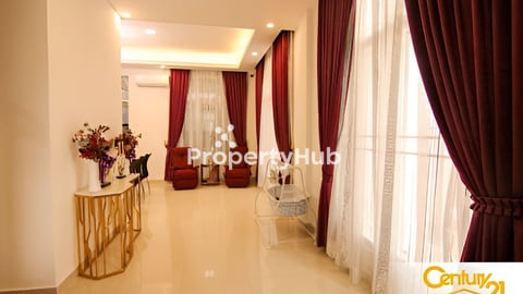 ផ្ទះសំរាប់លក់ឬជួល ទីតាំងល្អ