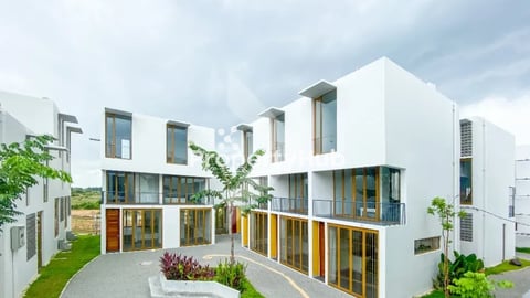 2BR-Villa for Sale in Borey Bakong Village