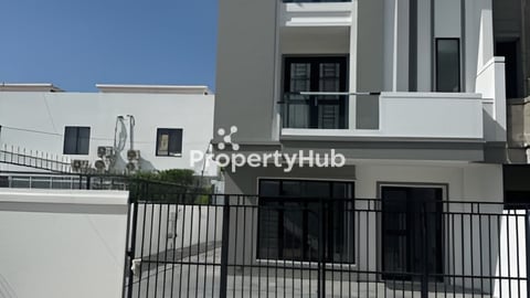 ផ្ទះវិឡាជួលក្នុងតំលៃថោក