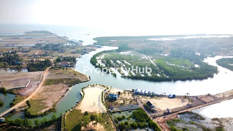 កំពតដីលក់ជាប់មាត់សមុទ្យ