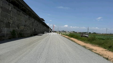 ដីកែងលក់ជាប់វត្តបញ្ញាធំ(ផ្លូវ30m)