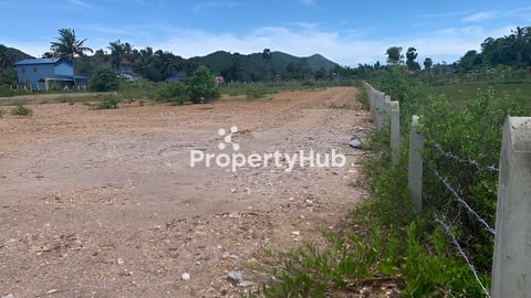 ដីលក់​ ជិតឆ្នេរកម្រិតខ្ពស់2700m ខេត្តកែប​