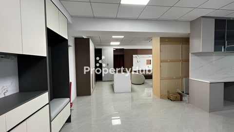 Condo Urgent Sale Office TS3