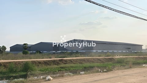 ឃ្លាំងសម្រាប់ជួល / Warehouse for Rent