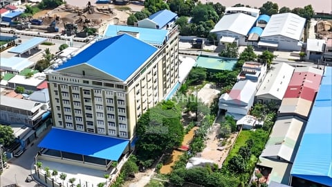 ដីលក់នៅជាប់សាលារៀន​ BELTI​​​ផ្លូវជាតិលេខ៥