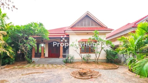 Villa for Rent in Siem Reap, Sala Kamraeuk Area