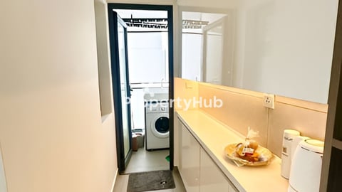 3bedrooms Condo for Rent Urban Village 2