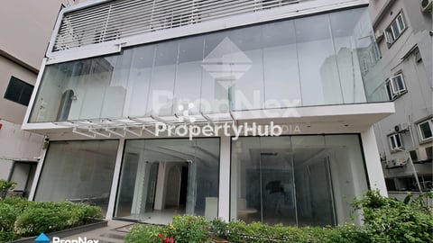 Building for rent in Bkk1 on main road