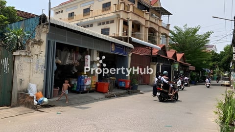 ផ្ទះលក់មានបន្ទប់ជួល