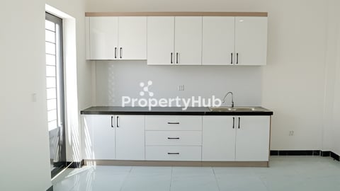 ភូមិគ្រឹះកូនកាត់