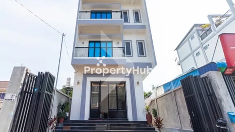 4BR-Private Villa for Rent in Wat Bo Area