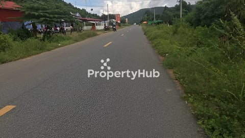 ដីលក់បន្ទាន់នៅនរាយណ៍ ឈូក កំពត