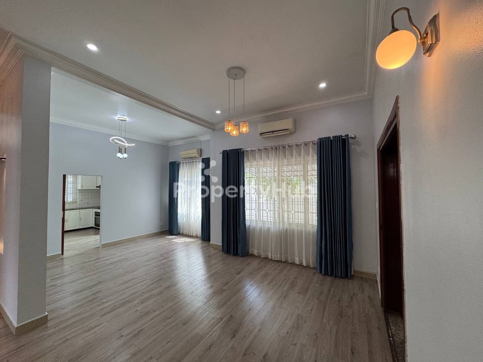 រូបភាពអចលនទ្រព្យទី 4