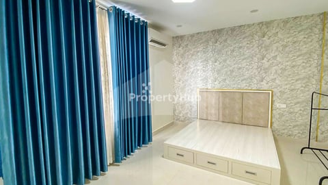 Link House LA for Rent Borey Peng Huot Boeungsnor