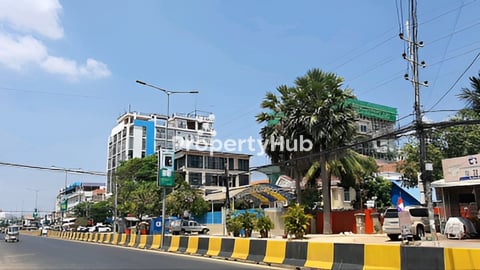 ដីលក់ (ប្លង់រឹង L-Map) លើផ្លូវ 598