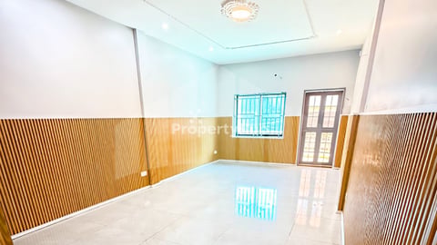 Shophouse for Sale, Phsar Derm Thkov