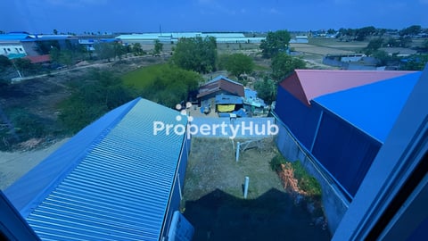 ផ្ទះអាជីវកម្ម