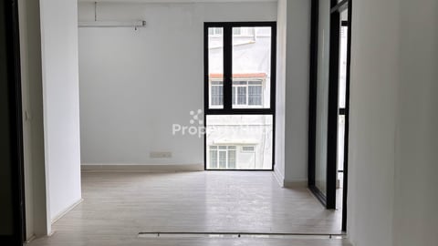 Office Space 60sqm for Rent in Daun Penh Area