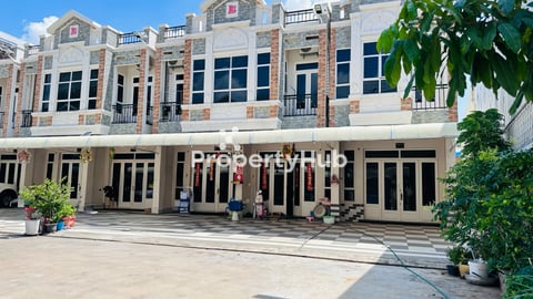 Linked House for Sale in Russey Keo