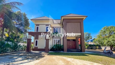 4BR-Villa for Rent in Sla Kram rea