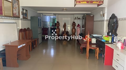 Flat for rent (8 rooms) In front of Phnom Penh International Airport