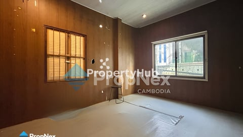 🏠 House for Rent in Toul Tompoung