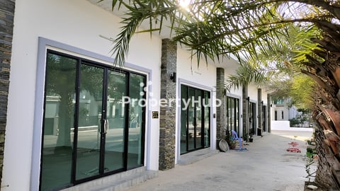 ផ្ទះល្វែងសំរាប់លក់ឡៃឡុង