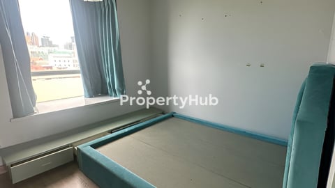 🏢 Spacious 3 Bedroom Apartment for rent in Tonle Bassac