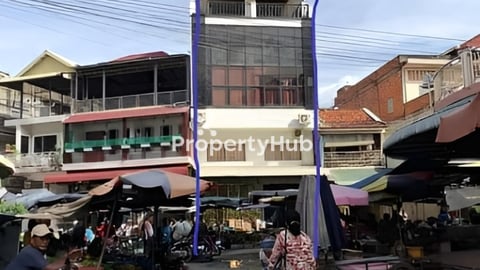 ផ្ទះក្នុងផ្សារតាខ្មៅចាស់ បែរទៅស្ទឹងព្រែកត្នោត 7X13