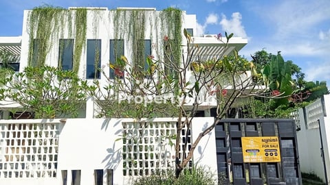 Twin Villa with private pool urgent sale