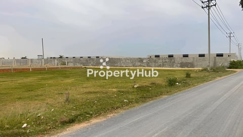 ដី លក់ តំលៃ ក្រោម ទី ផ្សារ 50%