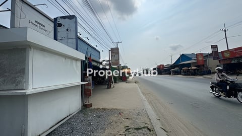 តូបជួលលេីផ្លូវជាតិលេខ​ 2 ជាប់រោងចក្រ Sunbow​ ពីររង្ងង់មូលគួរស្រូវ4គីទ្បូ