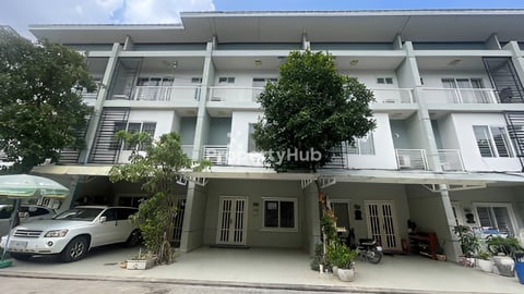 💥វីឡាកូនកាត់ LC2 លក់បន្ទាន់ខ្លាំង!  បុរីប៉េងហួត 598 ជិតAeon2