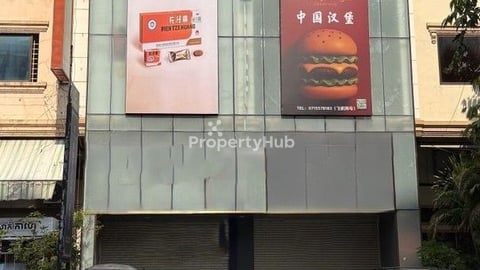 Commercial Building for Rent on Sothearos Boulevard Near AEON 1